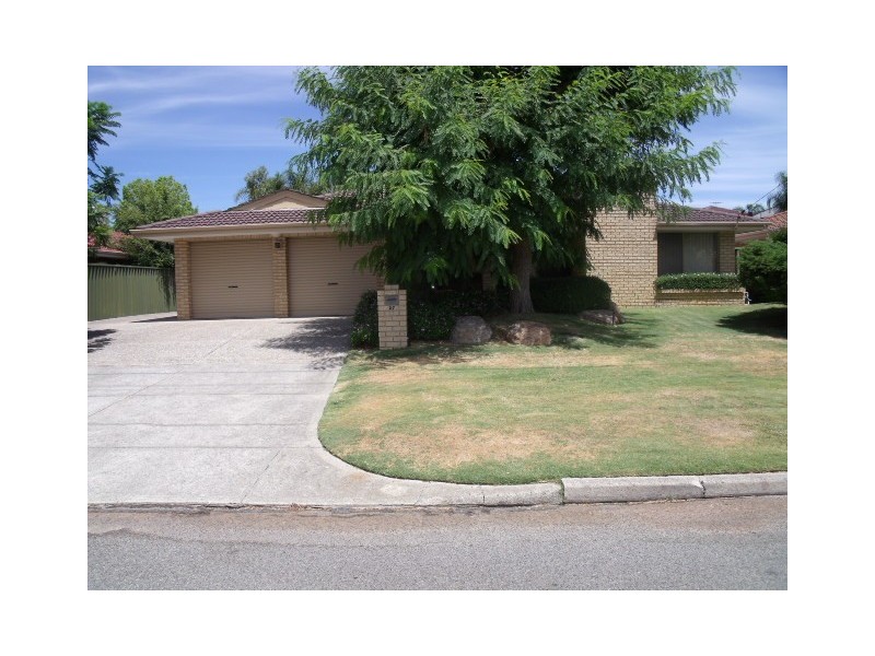 27 Brockman Avenue, Bull Creek WA 6149