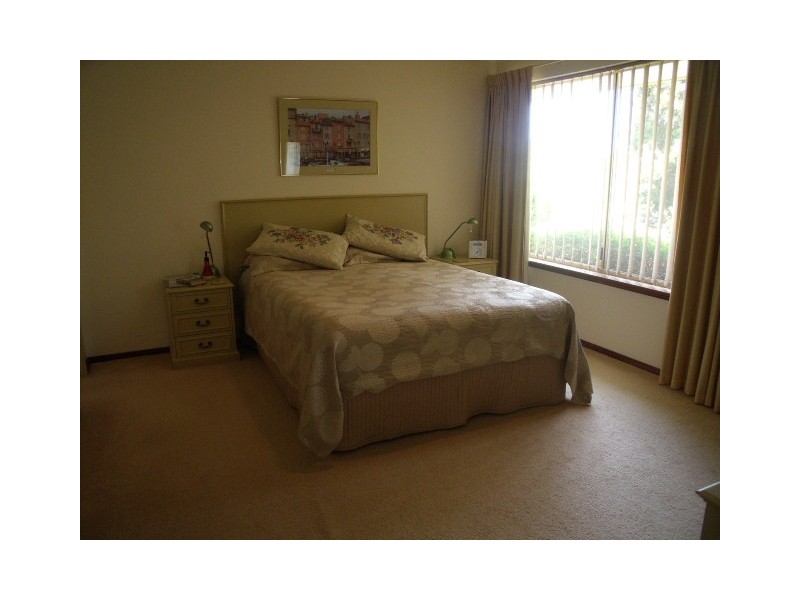 27 Brockman Avenue, Bull Creek WA 6149