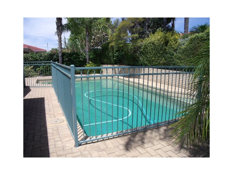 27 Brockman Avenue, Bull Creek WA 6149