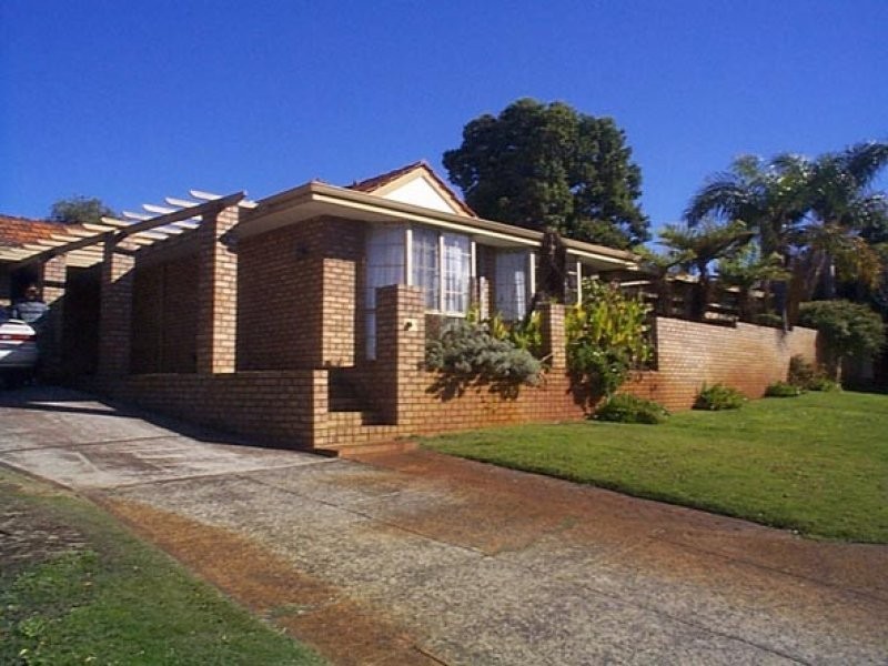 24 Whittaker Crescent, Bull Creek WA 6149