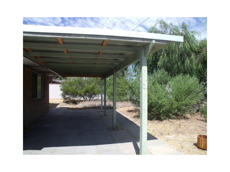 6 Kinlock Avenue, Ferndale WA 6148