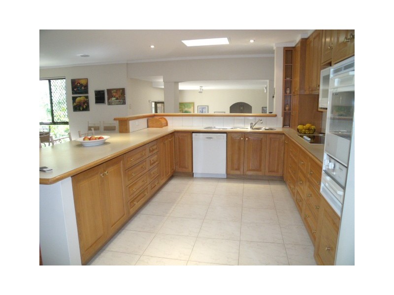 9 Upland Gardens, Willetton WA 6155