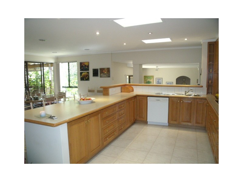 9 Upland Gardens, Willetton WA 6155