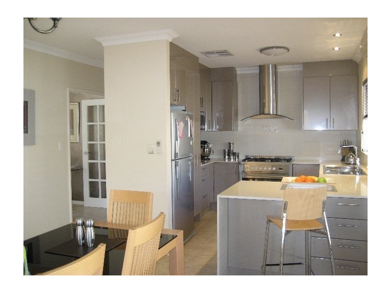 27a Links Road, Ardross WA 6153