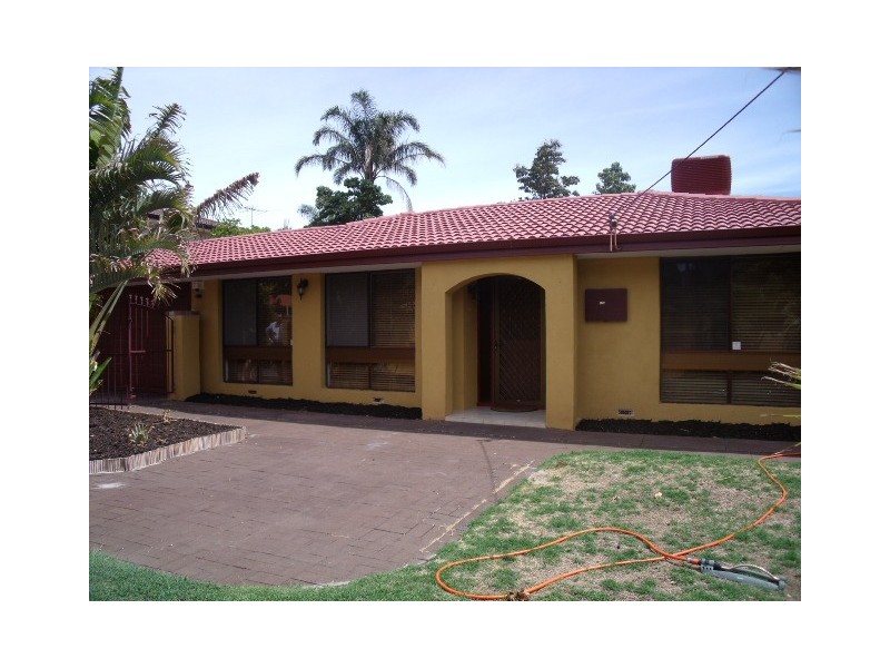 121 Darley Circle, Bull Creek WA 6149