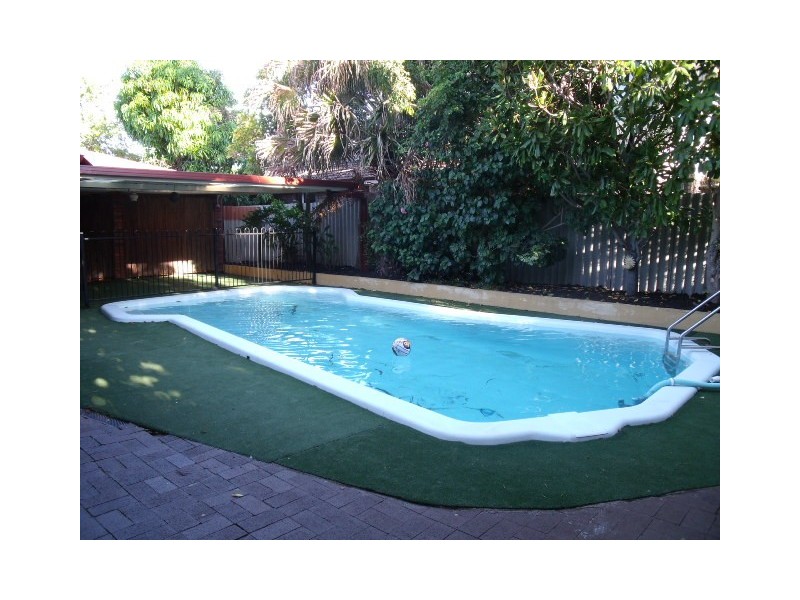 121 Darley Circle, Bull Creek WA 6149