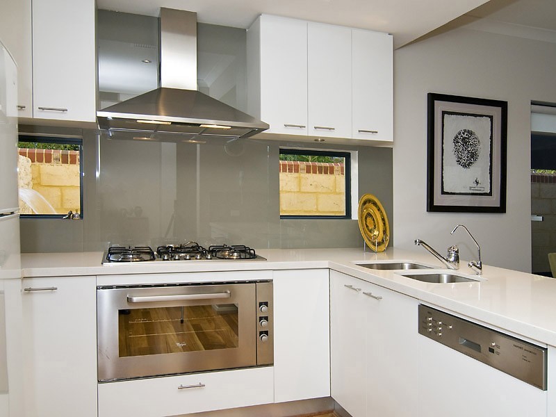 A/10 Grey Street, Fremantle WA 6160