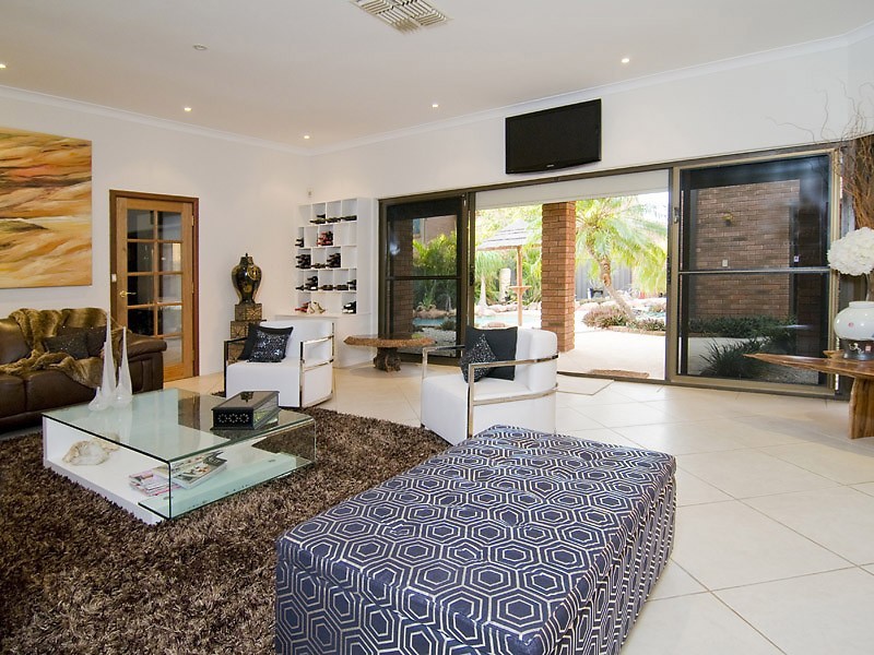 12 Larmer Place, Bull Creek WA 6149