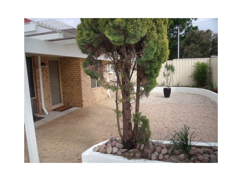 A/5 Adamson Road, Brentwood WA 6153