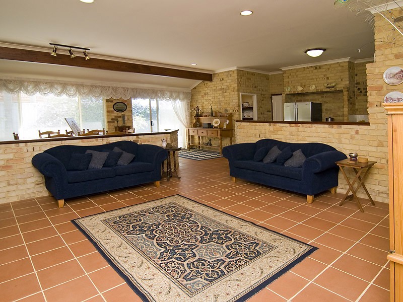 11 Evergreen Court, Leeming WA 6149