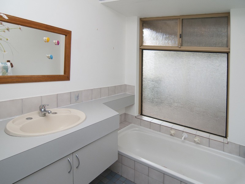 33 Calley Drive, Leeming WA 6149