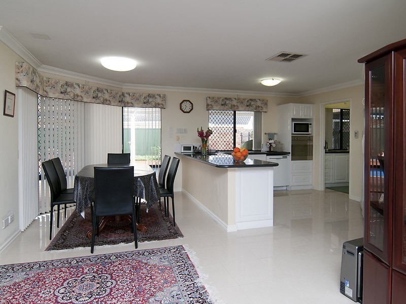 1 Wilding Place, Bull Creek WA 6149