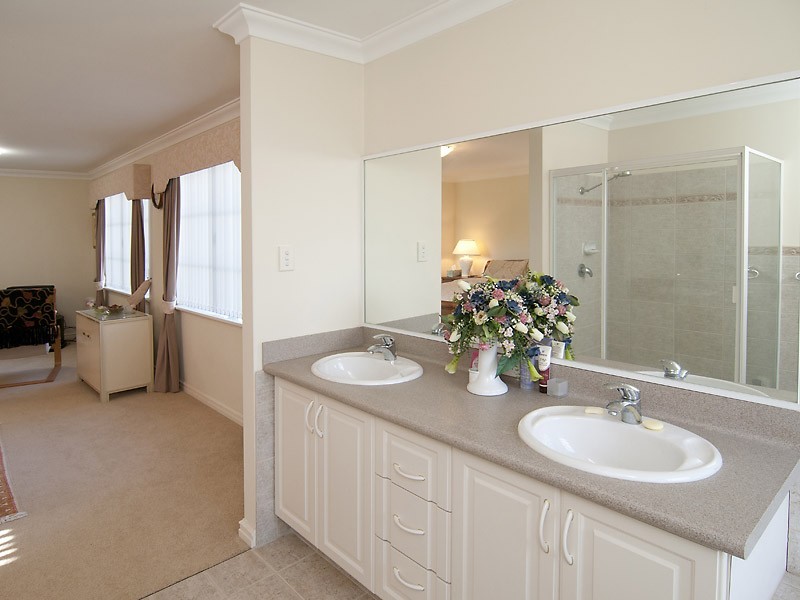 1 Wilding Place, Bull Creek WA 6149