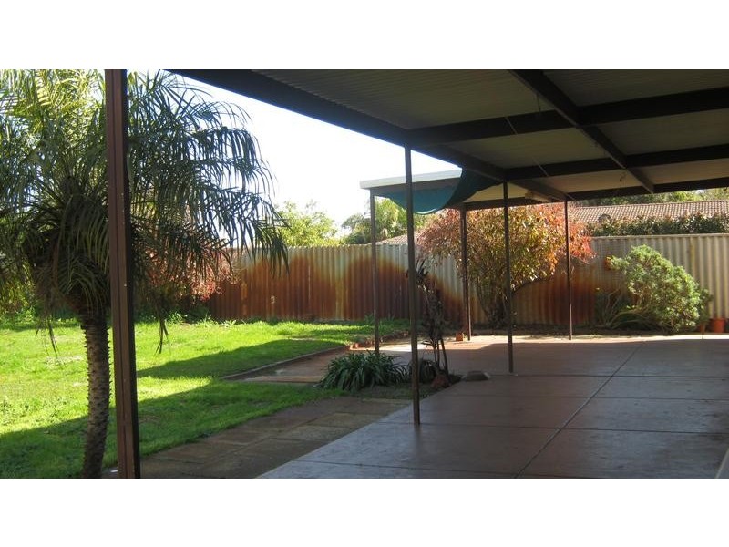68 Holman Street, Alfred Cove WA 6154