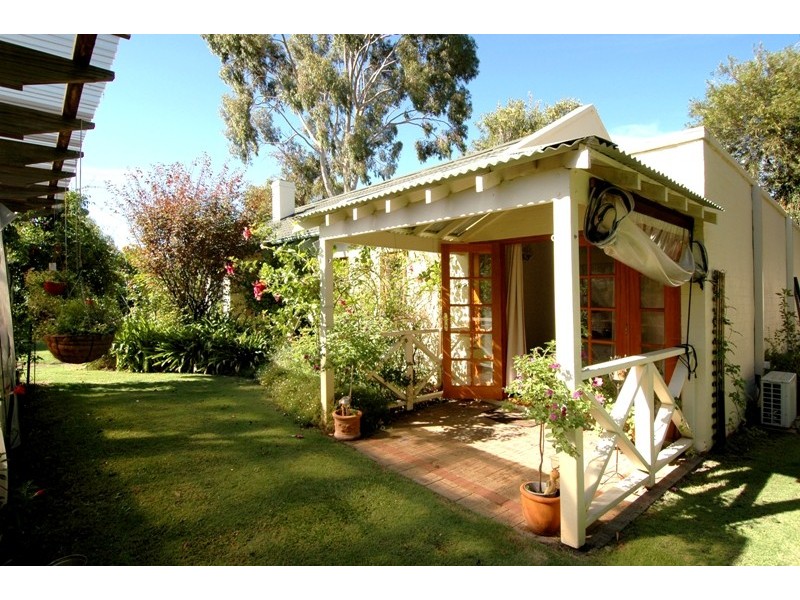 25 Wethered Street, Leeming WA 6149