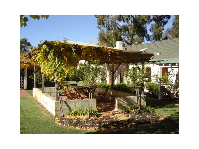 25 Wethered Street, Leeming WA 6149