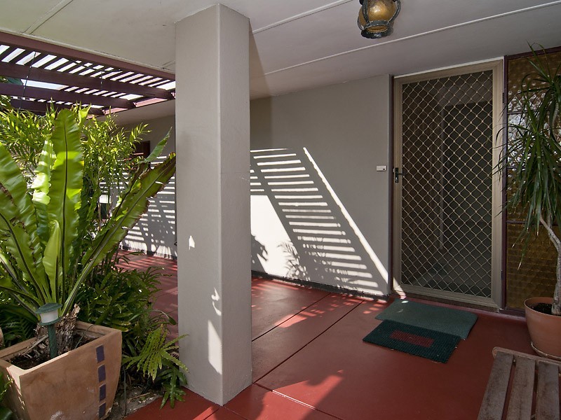 15 Endeavour Ave, Bull Creek WA 6149
