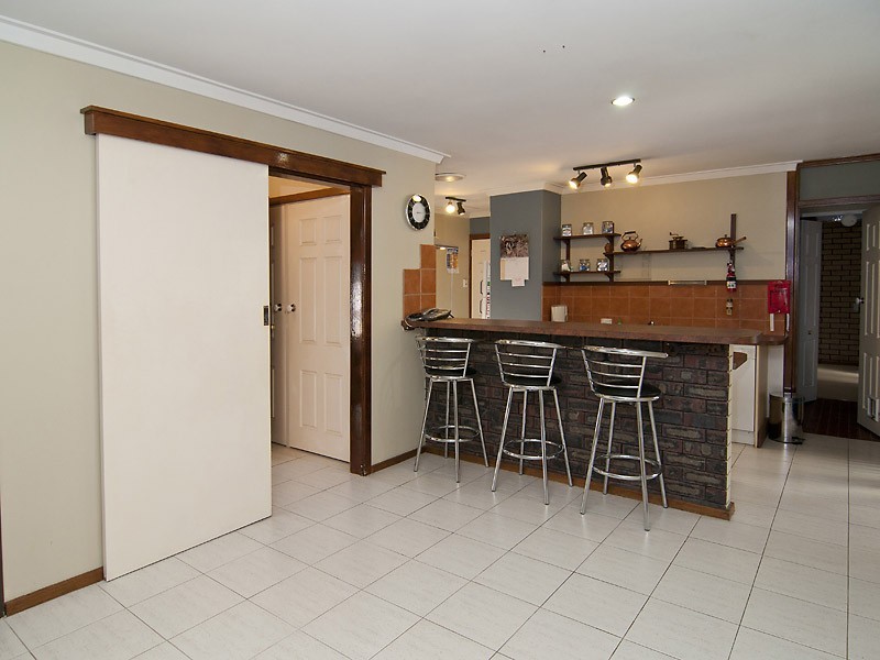 15 Endeavour Ave, Bull Creek WA 6149