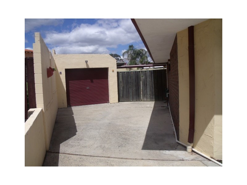 5 Lewis Close, Bull Creek WA 6149