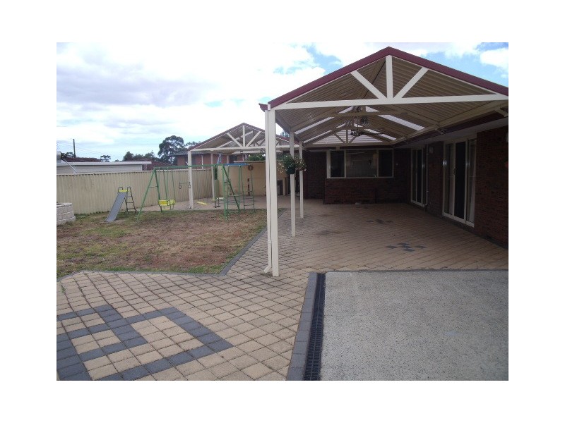 5 Lewis Close, Bull Creek WA 6149