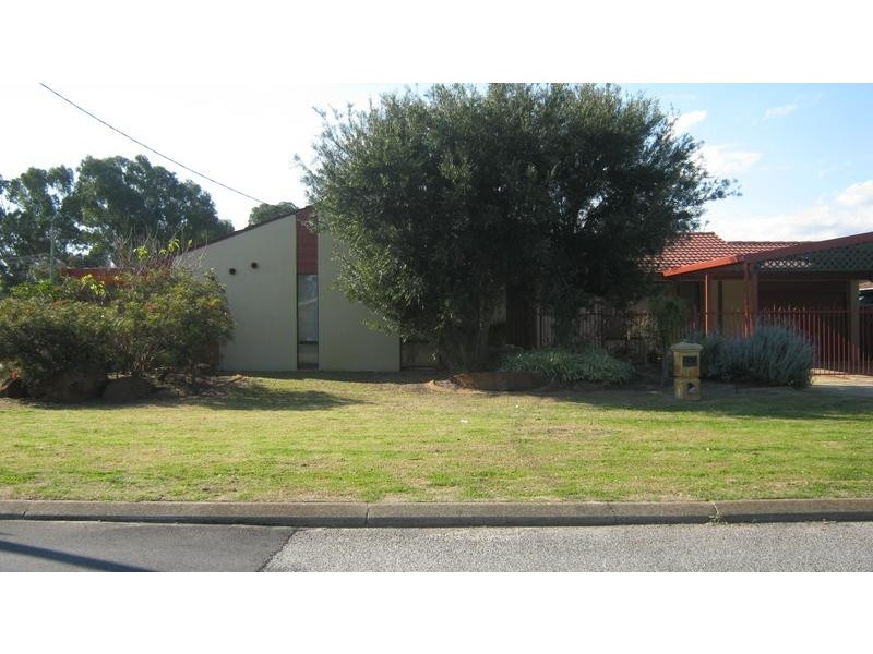 1 Balista Avenue, Riverton WA 6148