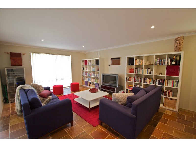 13 Wethered Street, Leeming WA 6149