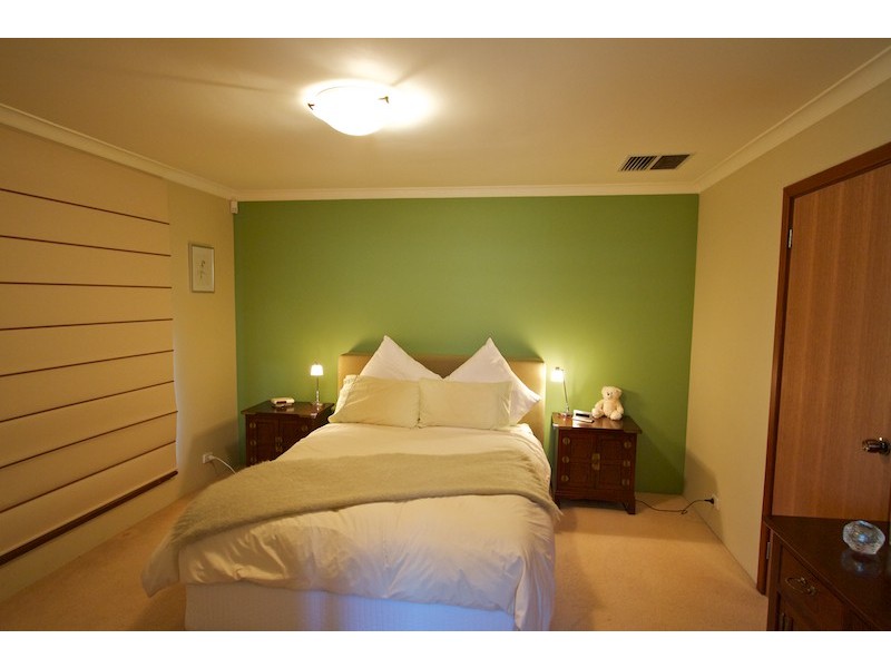 13 Wethered Street, Leeming WA 6149