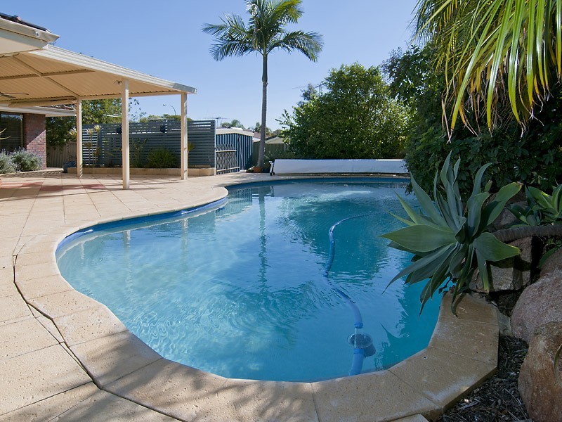 4 Clemros, Leeming WA 6149