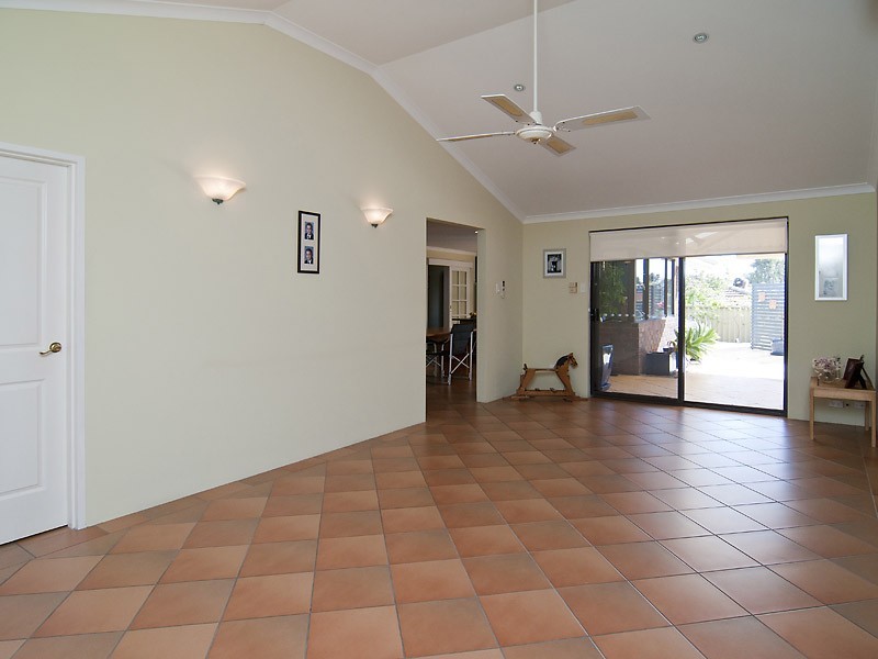 4 Clemros, Leeming WA 6149