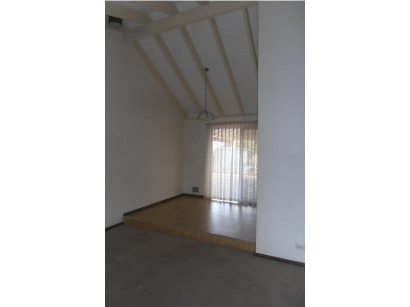 14 More Crescent, Bull Creek WA 6149