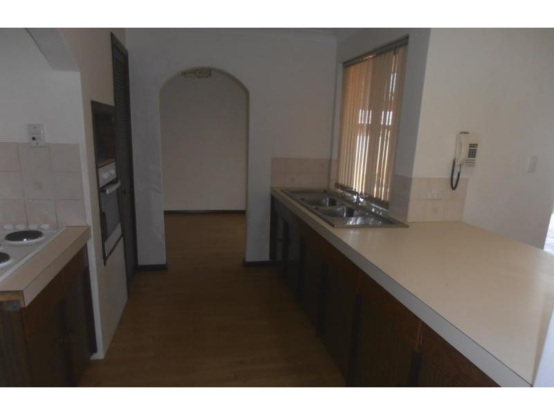 14 More Crescent, Bull Creek WA 6149