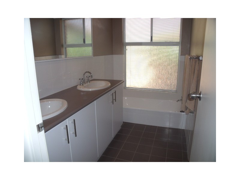 3 Leonard Place, Bull Creek WA 6149