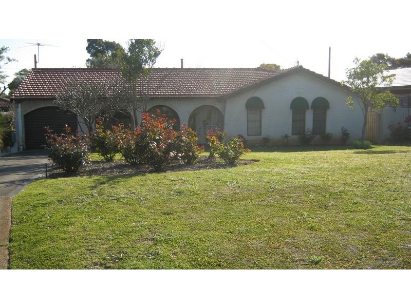 19 Middleton Way, Bull Creek WA 6149