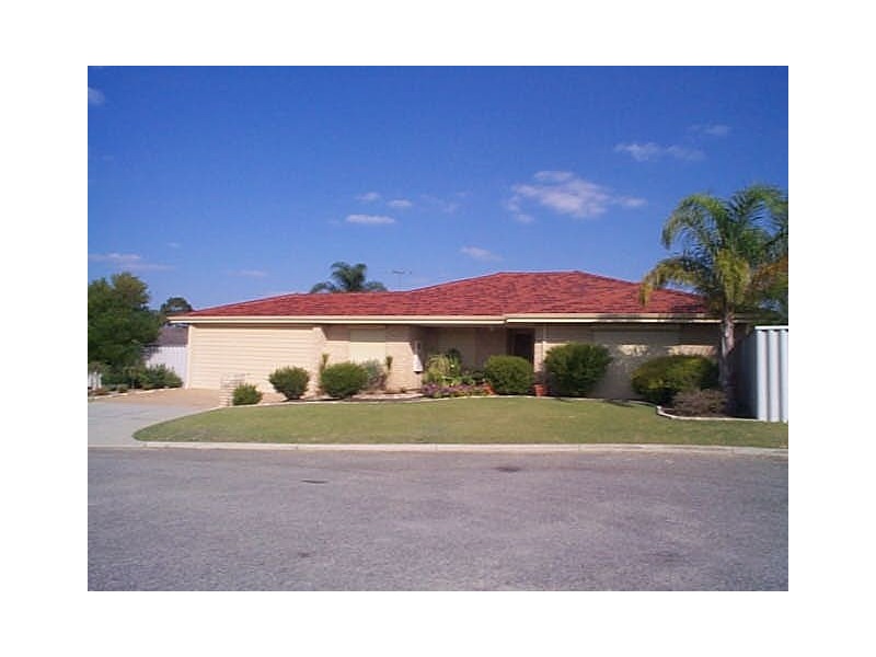 21 Collett Way, Leeming WA 6149