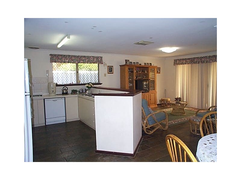 21 Collett Way, Leeming WA 6149