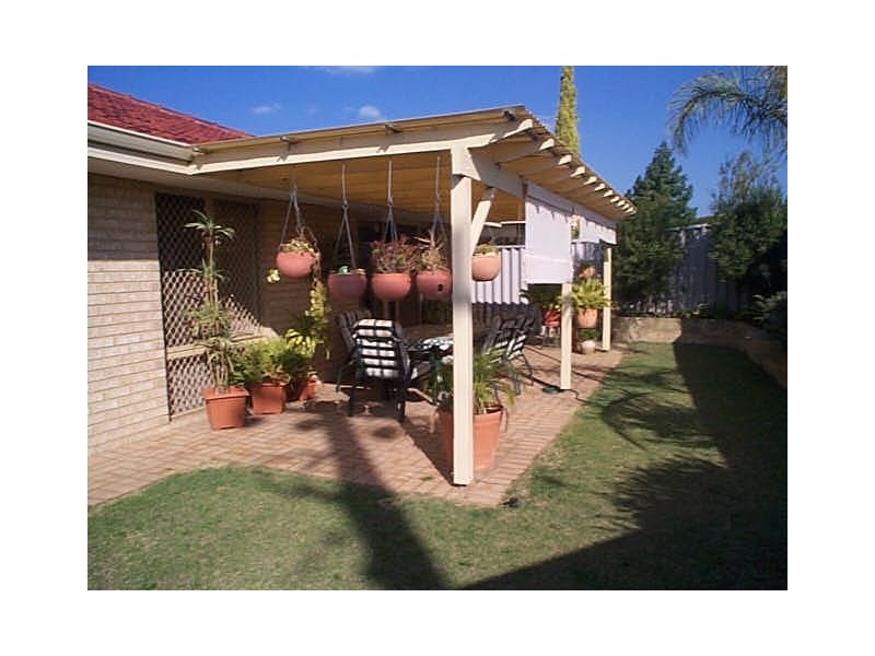 21 Collett Way, Leeming WA 6149