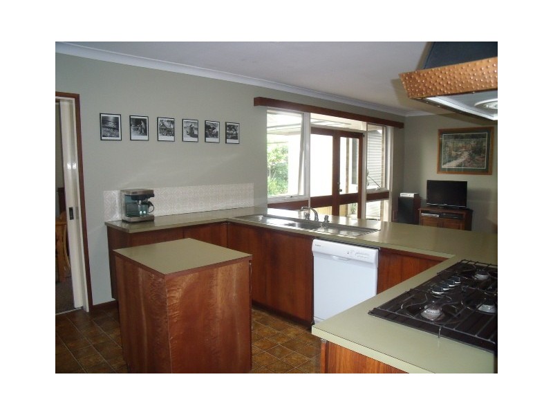 61 Dean Road, Bateman WA 6150