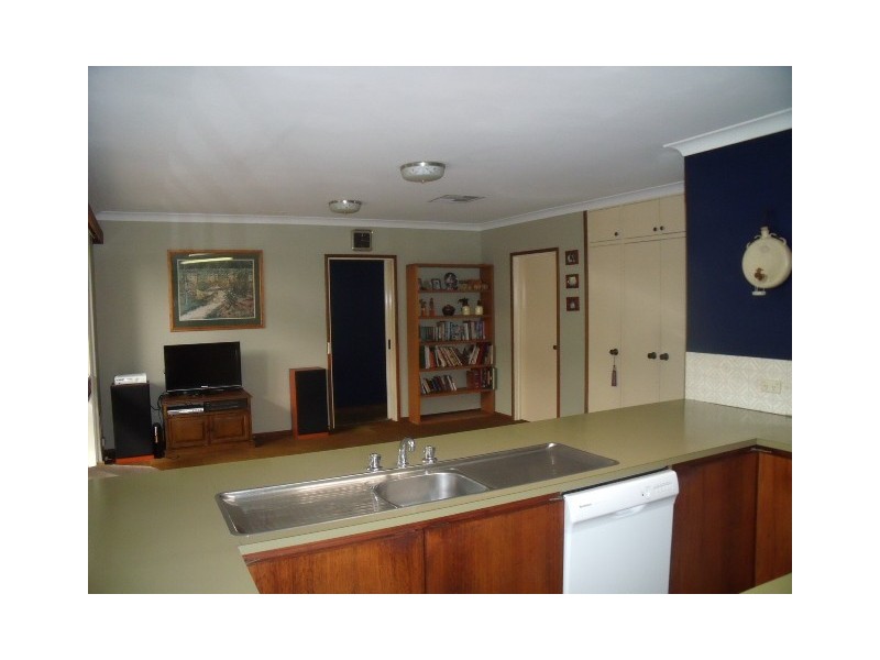 61 Dean Road, Bateman WA 6150