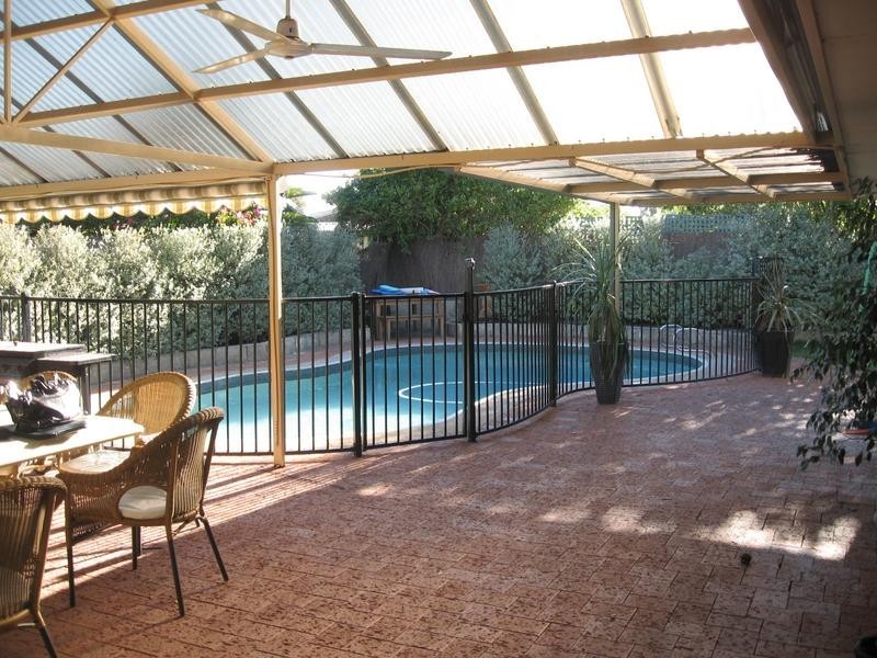 13 Vigors Avenue, Bull Creek WA 6149