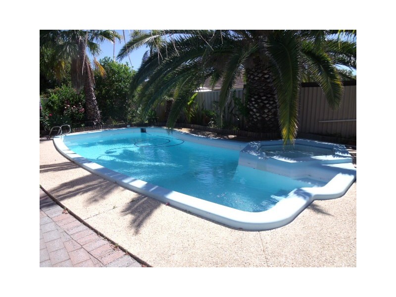 22 Morphett Crescent, Bateman WA 6150