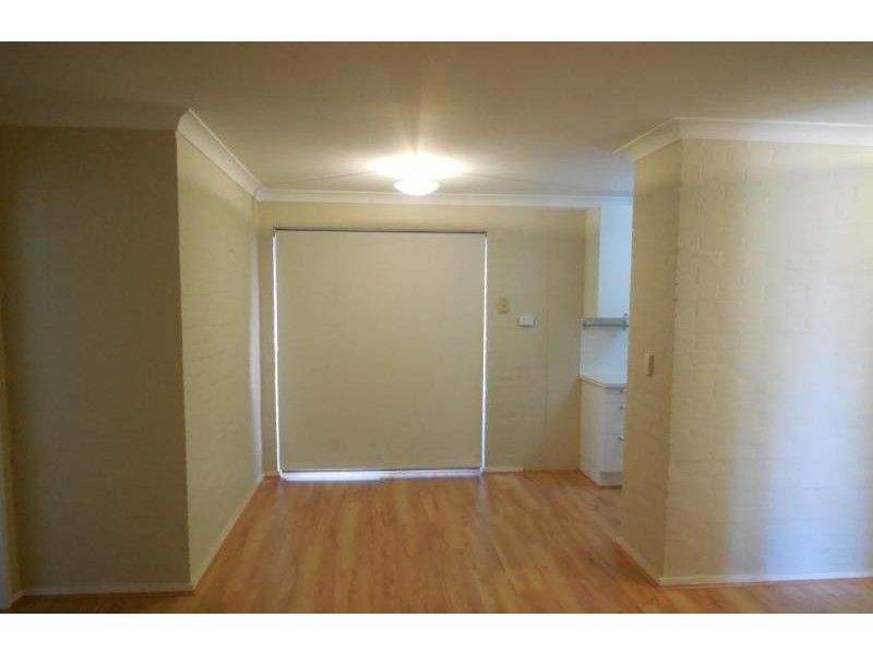 21A Burnett Avenue, Leeming WA 6149