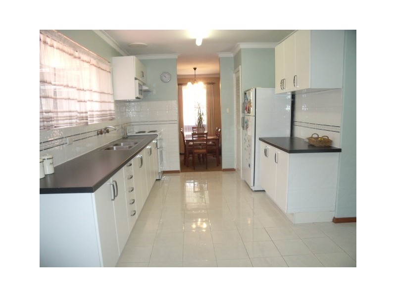 2 The Tor, Willetton WA 6155