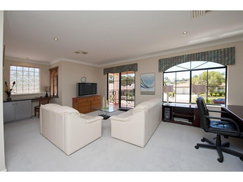 7 Wilding Place, Bull Creek WA 6149
