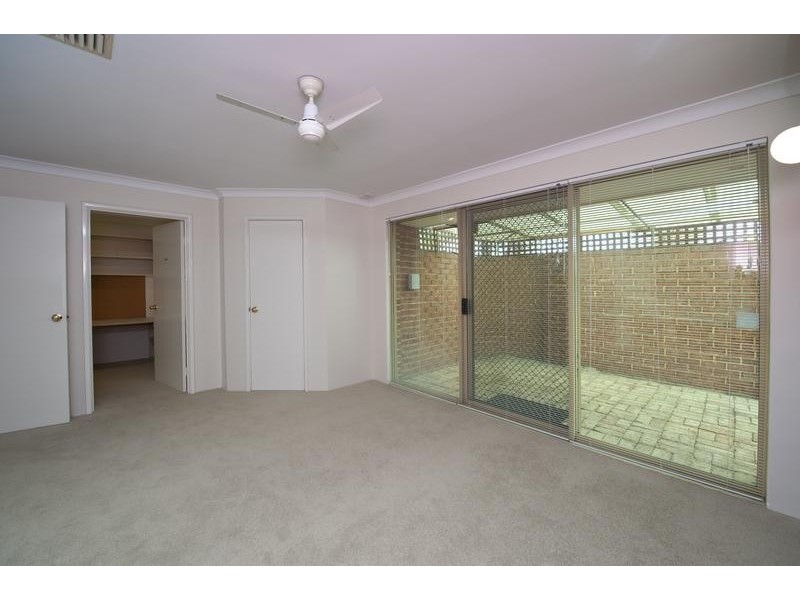 2 Ridley Court, Leeming WA 6149