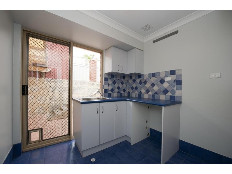 2 Ridley Court, Leeming WA 6149