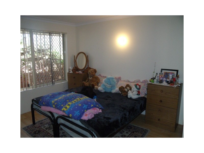 8 The Mews, Canning Vale WA 6155