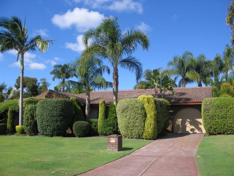 4 Ryan Court, Bull Creek WA 6149