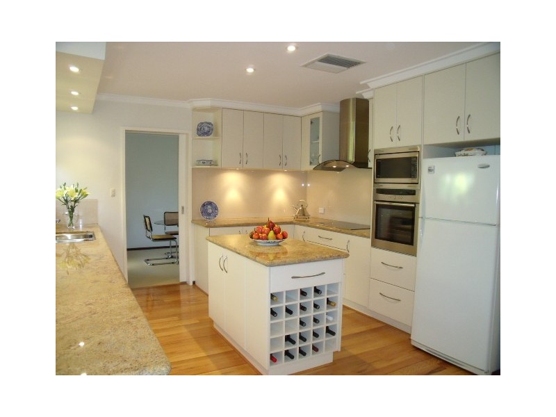 4 Ryan Court, Bull Creek WA 6149