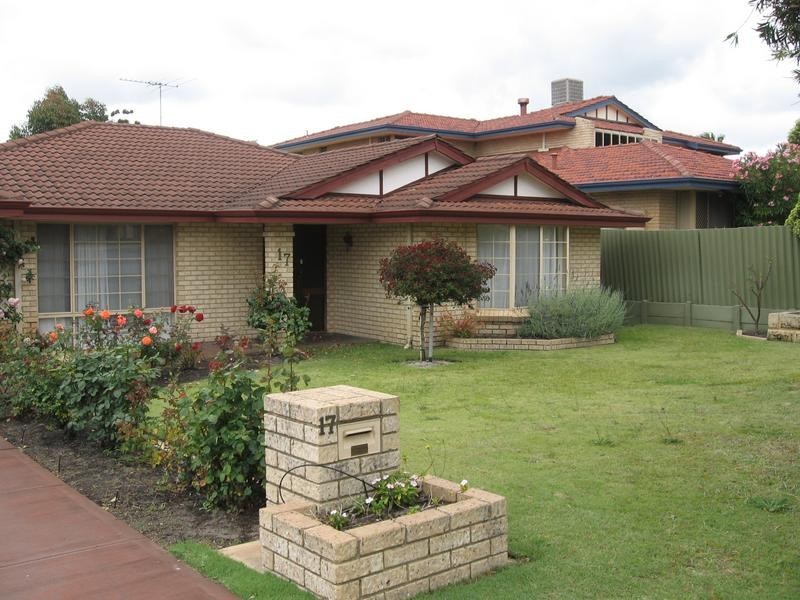 17 Dreyer Way, Bull Creek WA 6149