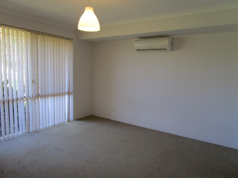 52 Freedman Way, Winthrop WA 6150
